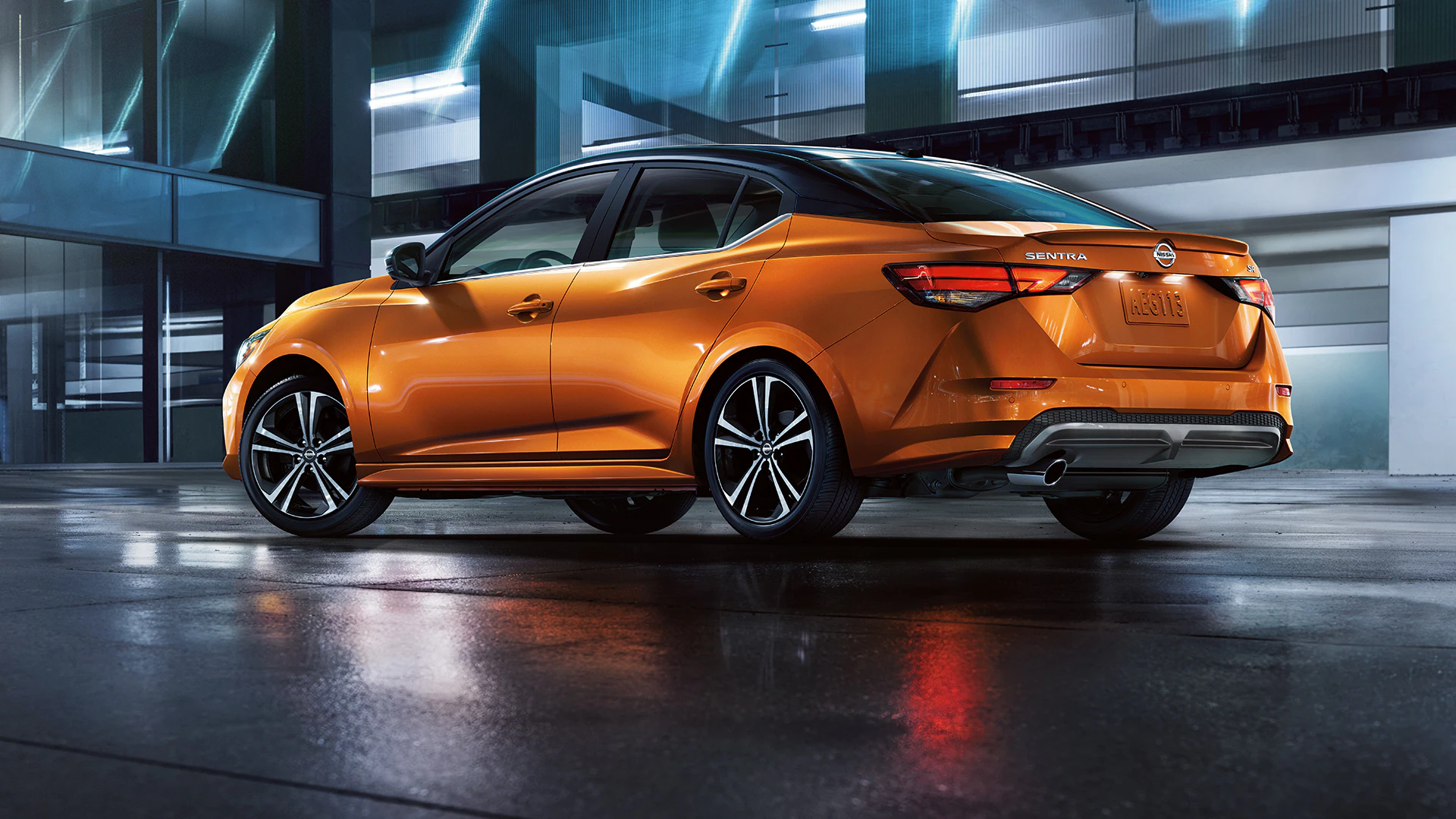 Nissan Sentra orange