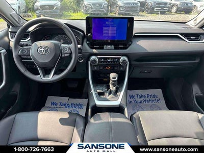 2025 Toyota RAV4 XLE Premium