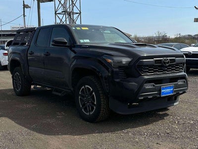 2025 Toyota Tacoma Hybrid TRD Sport