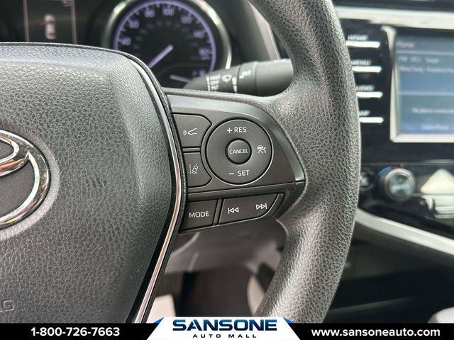 2019 Toyota Camry Hybrid LE