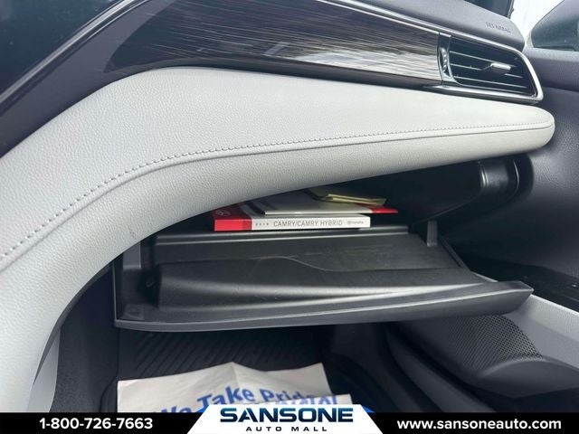 2019 Toyota Camry Hybrid LE
