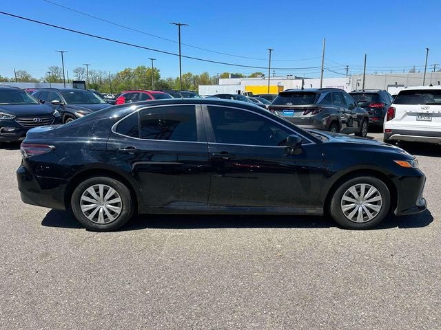 2023 Toyota Camry Hybrid LE