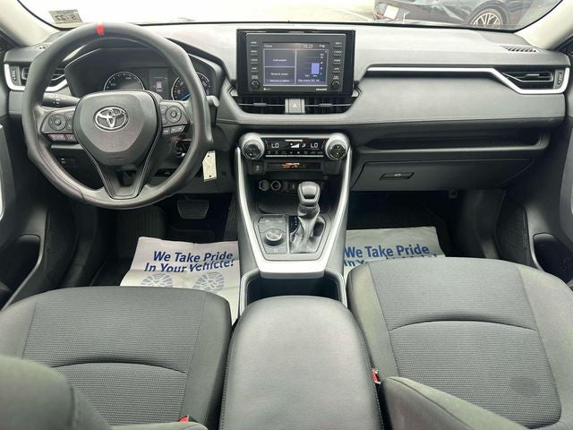2022 Toyota RAV4 Hybrid LE