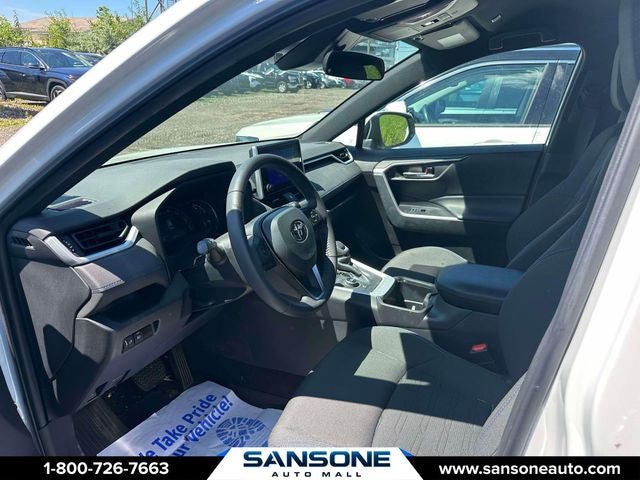 2023 Toyota RAV4 Hybrid SE