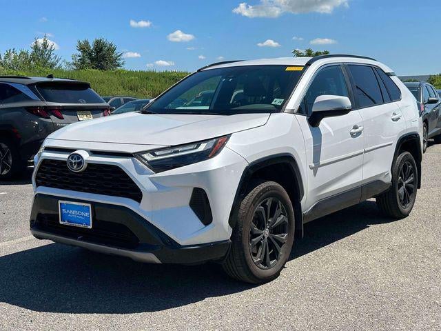 2023 Toyota RAV4 Hybrid SE