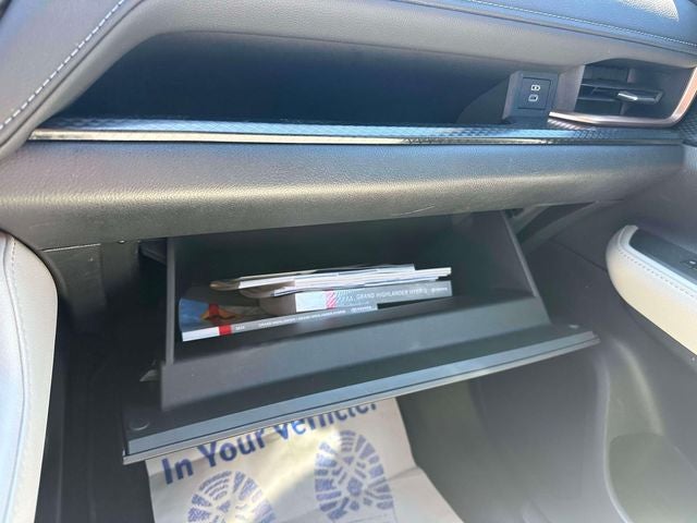 2024 Toyota Grand Highlander Hybrid MAX Limited