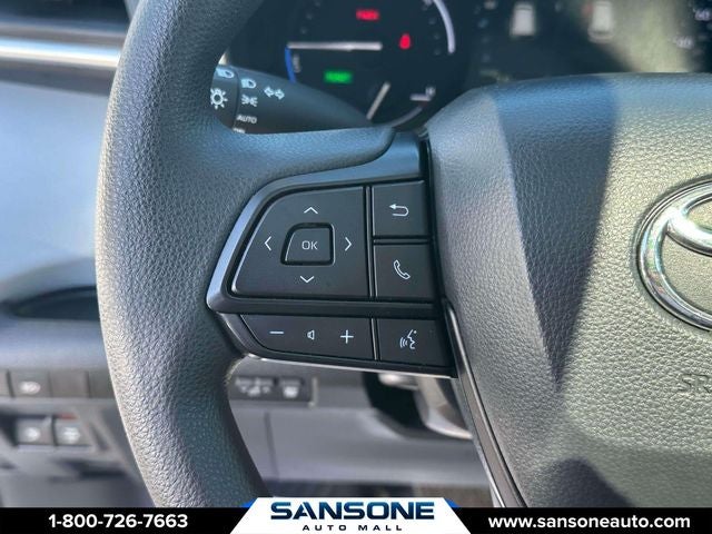 2025 Toyota Sienna LE 8 Passenger