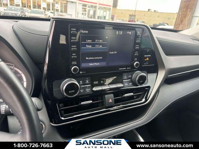 2022 Toyota Highlander LE