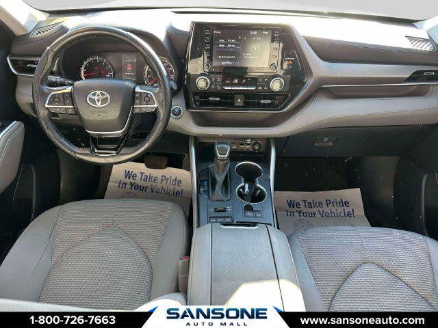 2021 Toyota Highlander LE