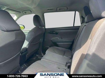 2022 Toyota Highlander LE