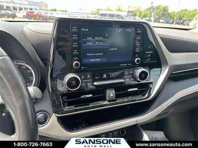 2022 Toyota Highlander LE