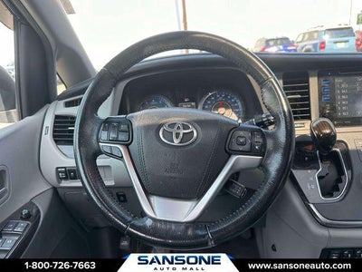 2016 Toyota Sienna XLE 7 Passenger