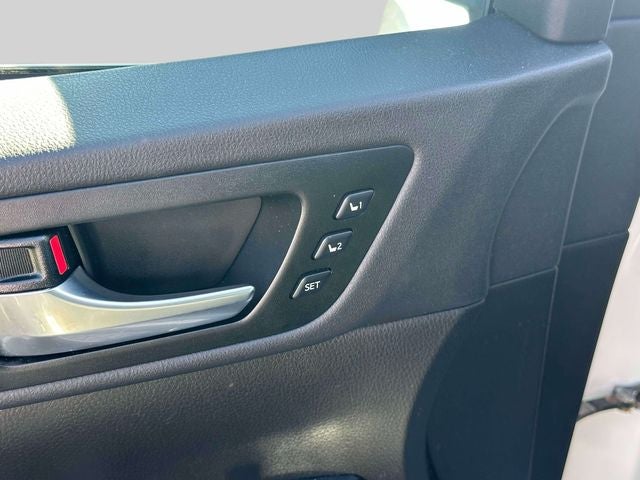 2019 Toyota Highlander Limited Platinum