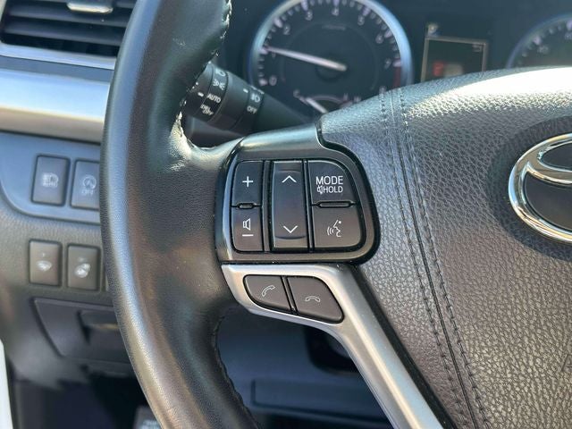 2019 Toyota Highlander Limited Platinum
