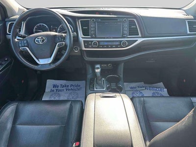 2019 Toyota Highlander Limited Platinum