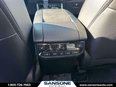 2025 Toyota Highlander Hybrid Platinum