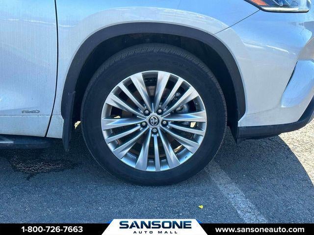 2025 Toyota Highlander Hybrid Platinum