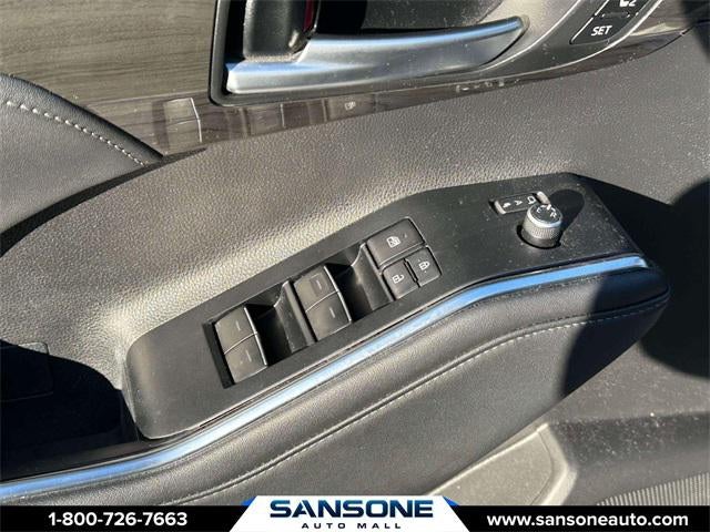 2025 Toyota Highlander Hybrid Platinum