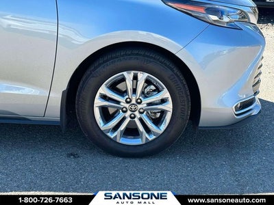 2024 Toyota Sienna Platinum 7 Passenger