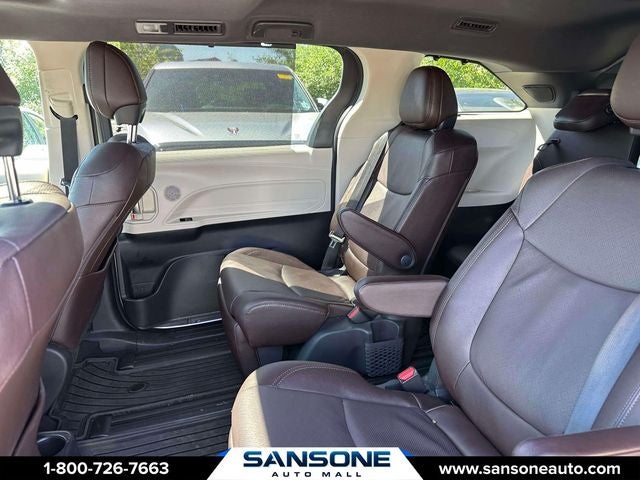2024 Toyota Sienna Platinum 7 Passenger
