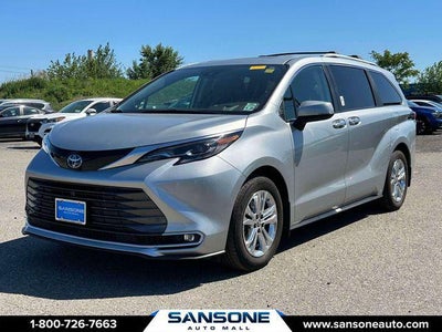 2024 Toyota Sienna Platinum 7 Passenger