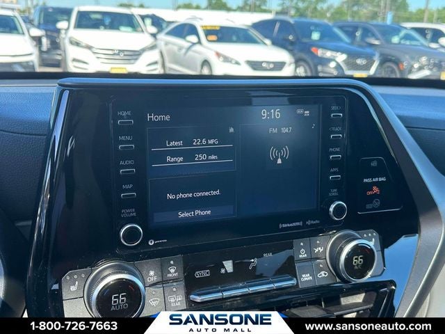 2021 Toyota Highlander XLE