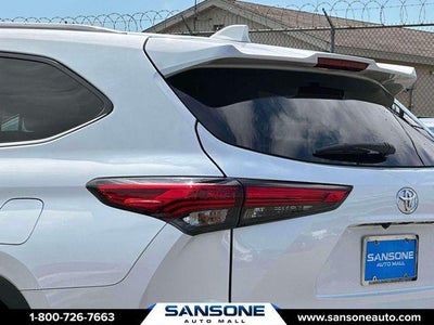 2022 Toyota Highlander XLE