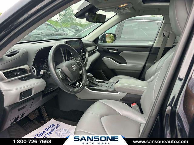 2021 Toyota Highlander XLE