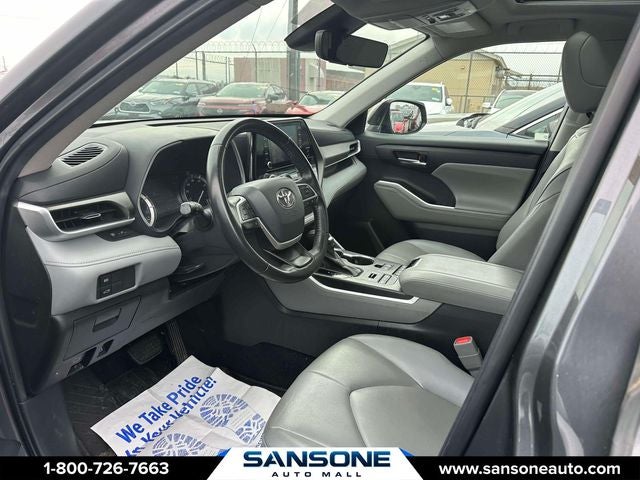 2022 Toyota Highlander XLE
