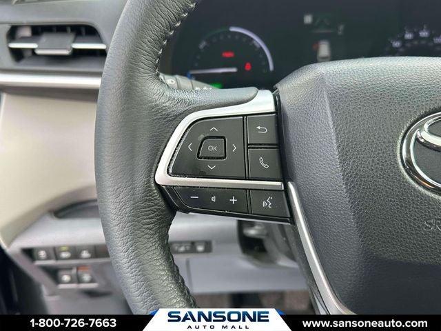 2024 Toyota Sienna XLE