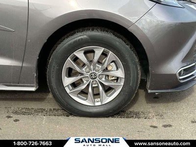 2024 Toyota Sienna XLE