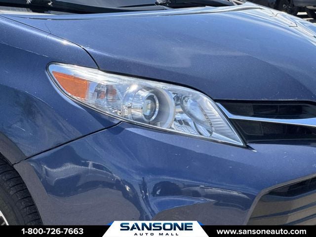 2020 Toyota Sienna LE 7 Passenger