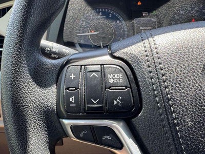 2020 Toyota Sienna LE 7 Passenger
