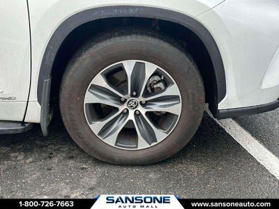 2024 Toyota Highlander Hybrid XLE