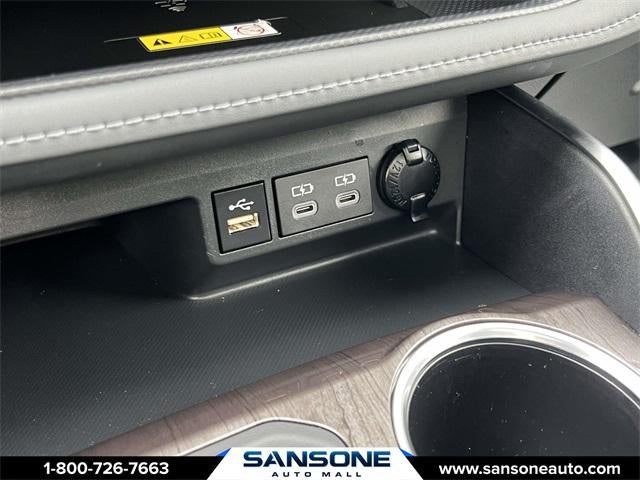 2024 Toyota Highlander Platinum