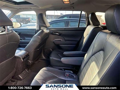 2023 Toyota Highlander XLE