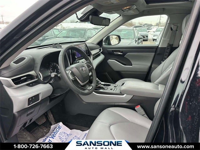 2023 Toyota Highlander XLE