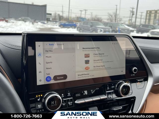 2025 Toyota Highlander Platinum