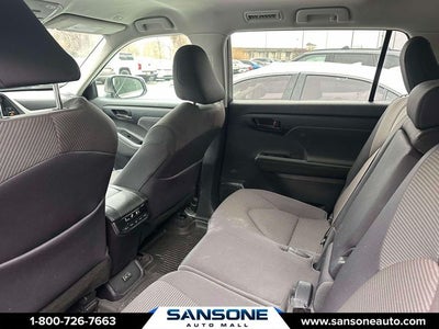 2023 Toyota Highlander LE