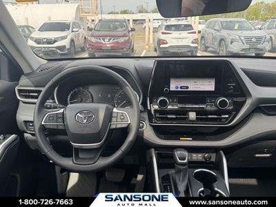 2024 Toyota Highlander XLE