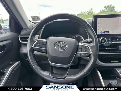 2024 Toyota Highlander XLE