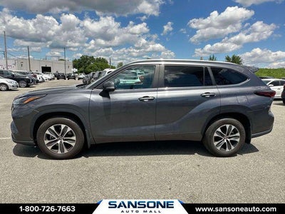 2024 Toyota Highlander XLE