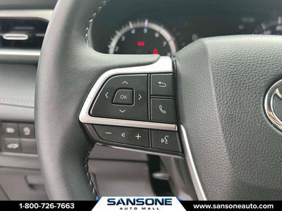 2025 Toyota Highlander LE