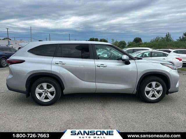 2025 Toyota Highlander LE