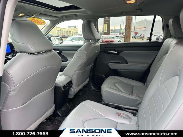 2023 Toyota Highlander XLE