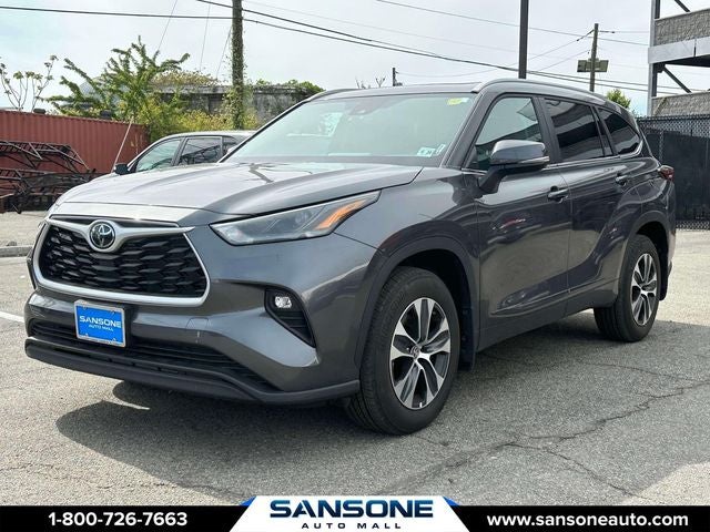 2025 Toyota Highlander XLE