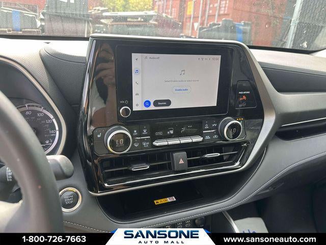 2025 Toyota Highlander XLE