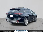 2025 Toyota Highlander Platinum