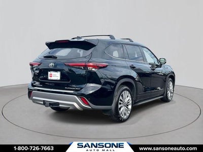 2025 Toyota Highlander Platinum