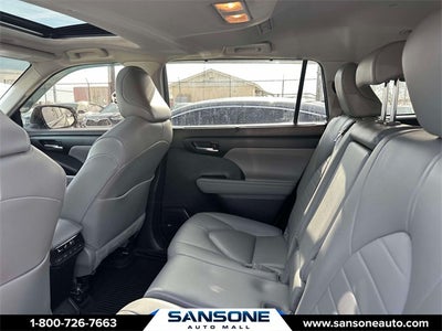 2023 Toyota Highlander XLE